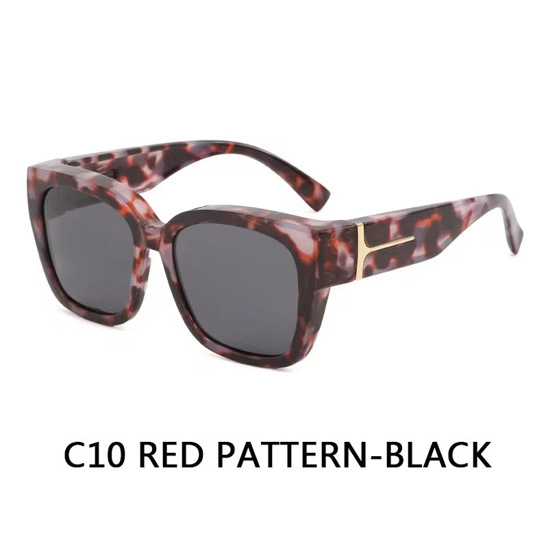 C10 Red Pattern–Black